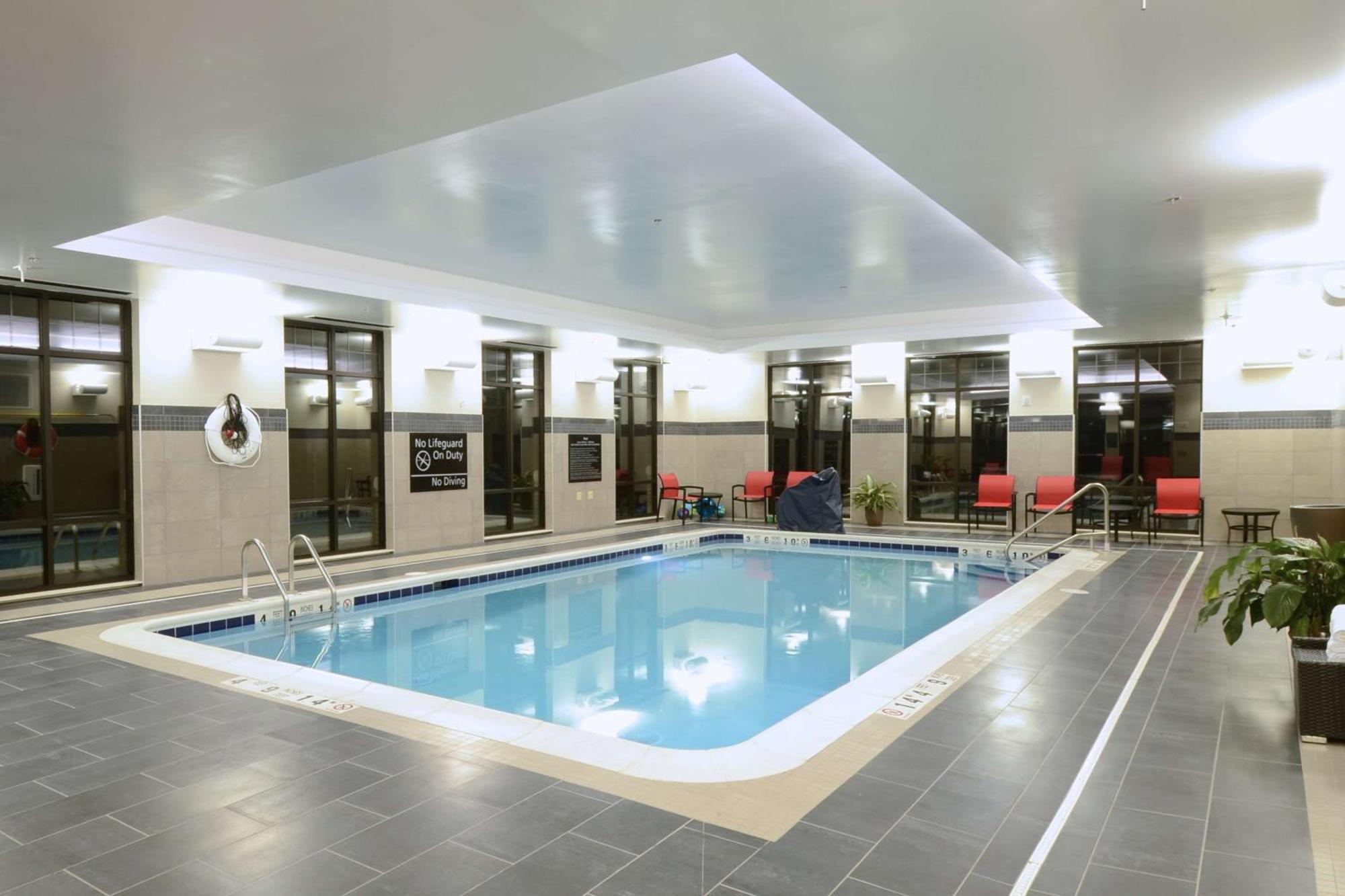 Hampton Inn & Suites Cazenovia, Ny Dış mekan fotoğraf