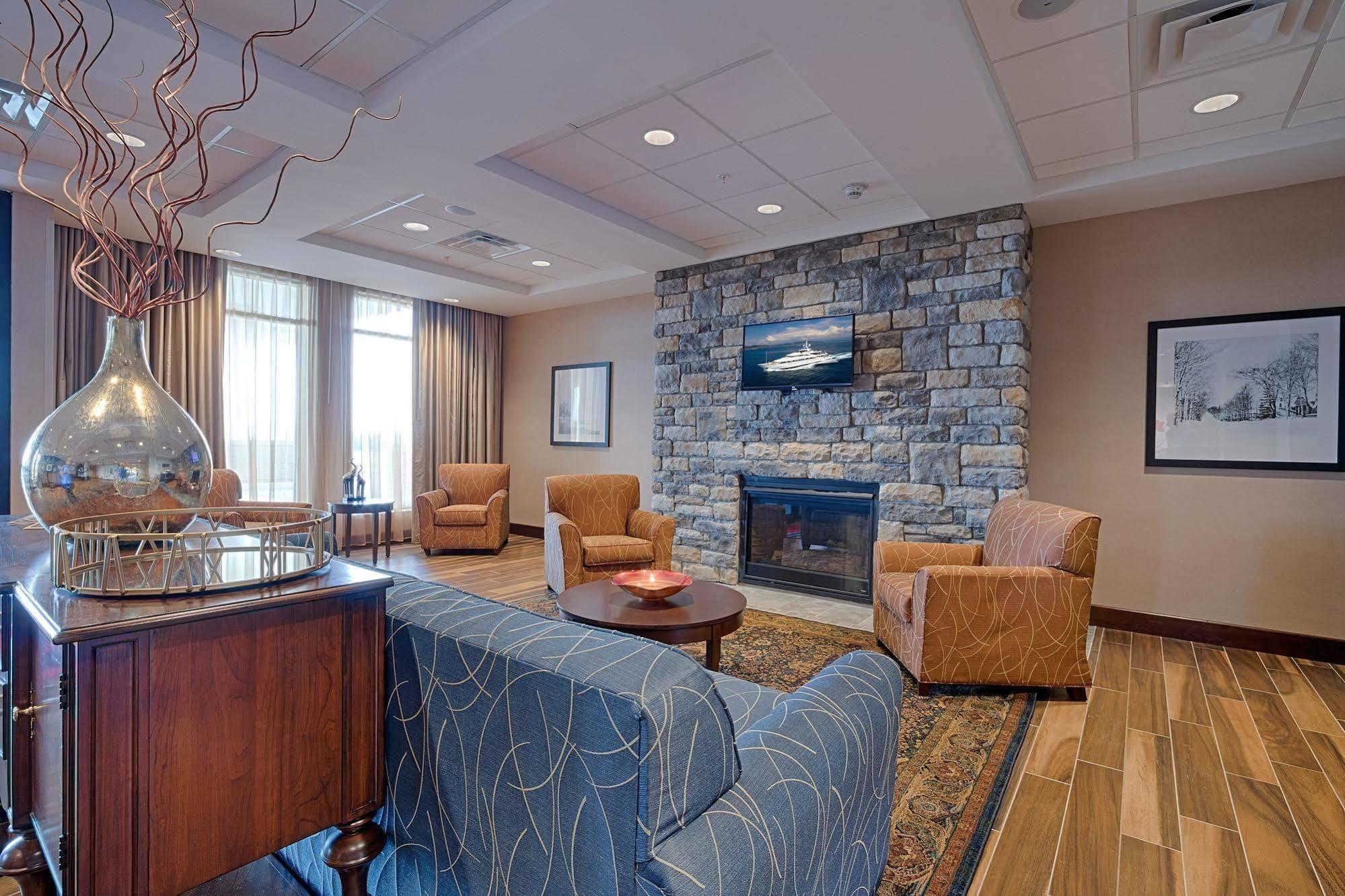 Hampton Inn & Suites Cazenovia, Ny Dış mekan fotoğraf